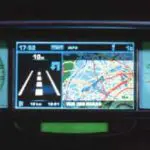 Tableau de bord avec GPS (Peugeot)