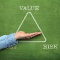 Hésitation entre le risque et la valeur