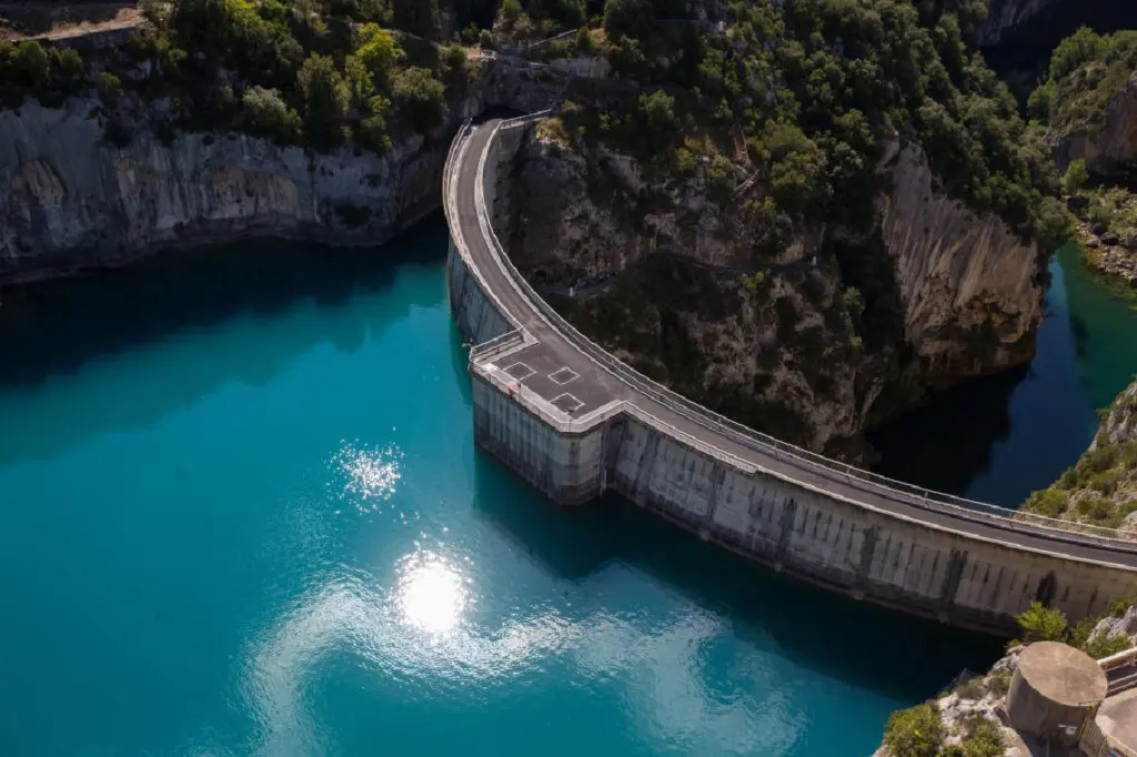 Le barrage de Sainte-Croix géré par EDF Hydro