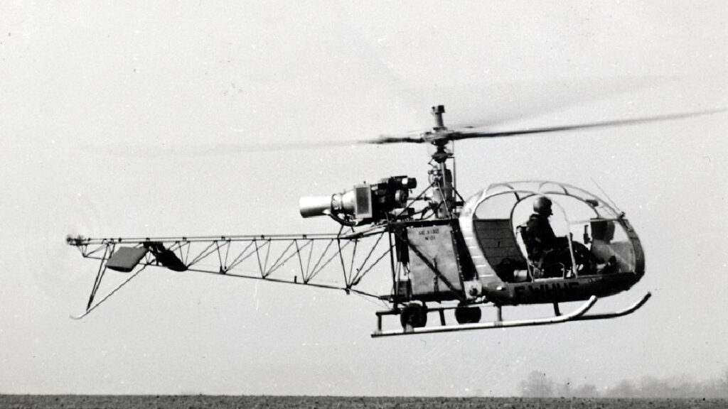 1 305 appareils Alouette 2 seront construits à fin 1975.