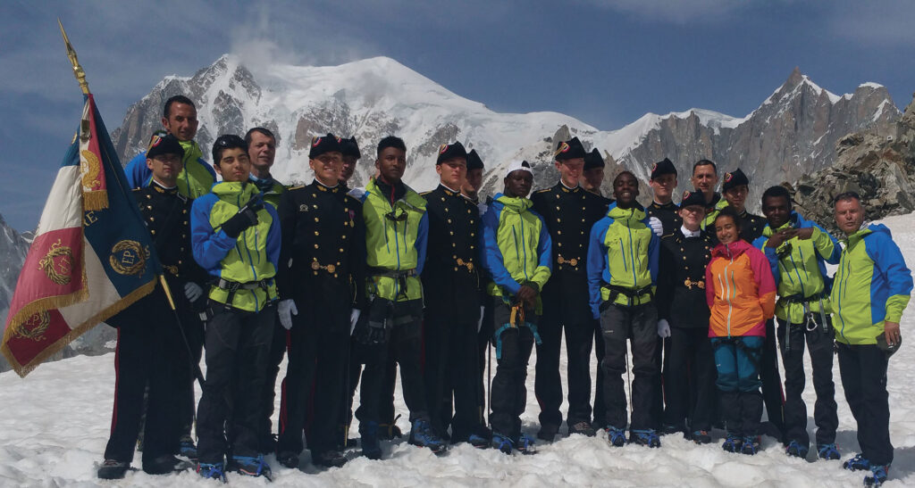 « Encordés vers les cimes », X2016 et jeunes des Ulis dans le massif du Mont-Blanc.
