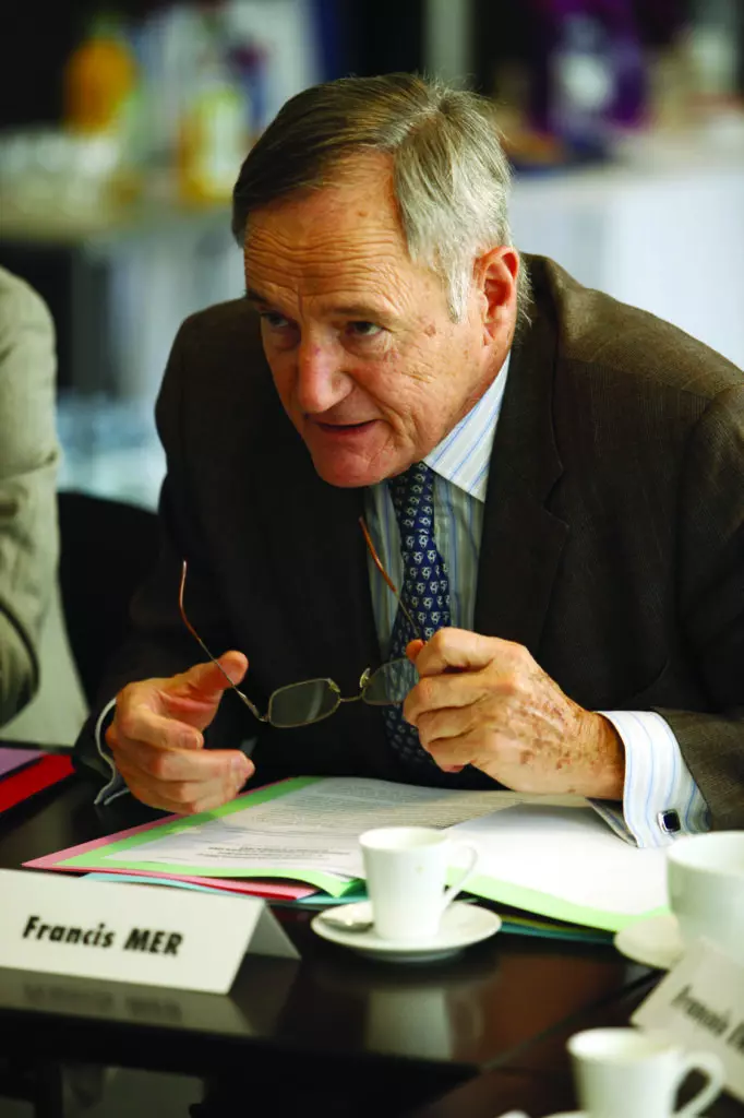 Francis Mer en octobre 2009 au conseil de surveillance de la Fondation pour l’innovation politique.