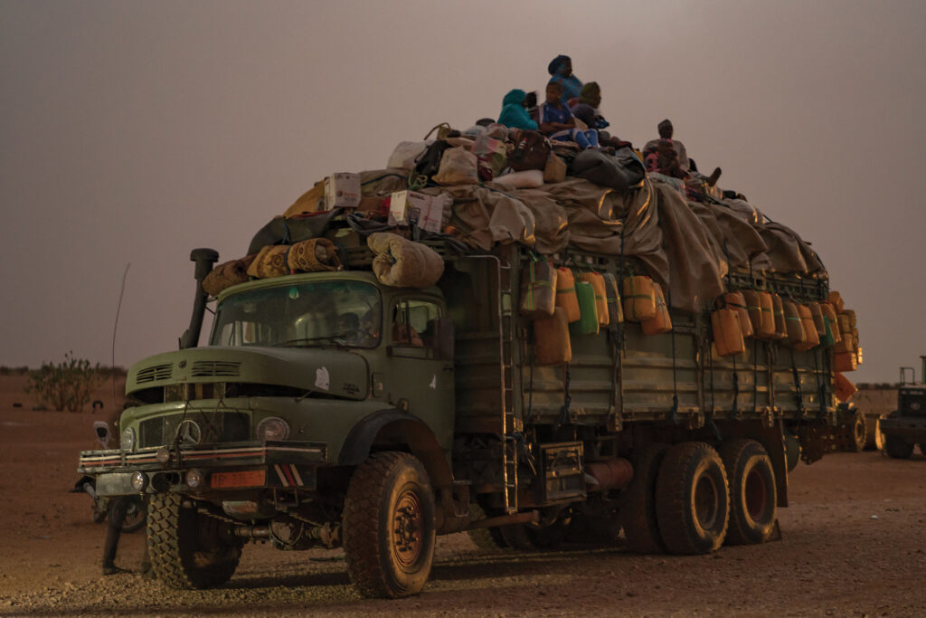 Un camion de réfugiés dans la ville d’Agadez au Niger, en juin 2019.