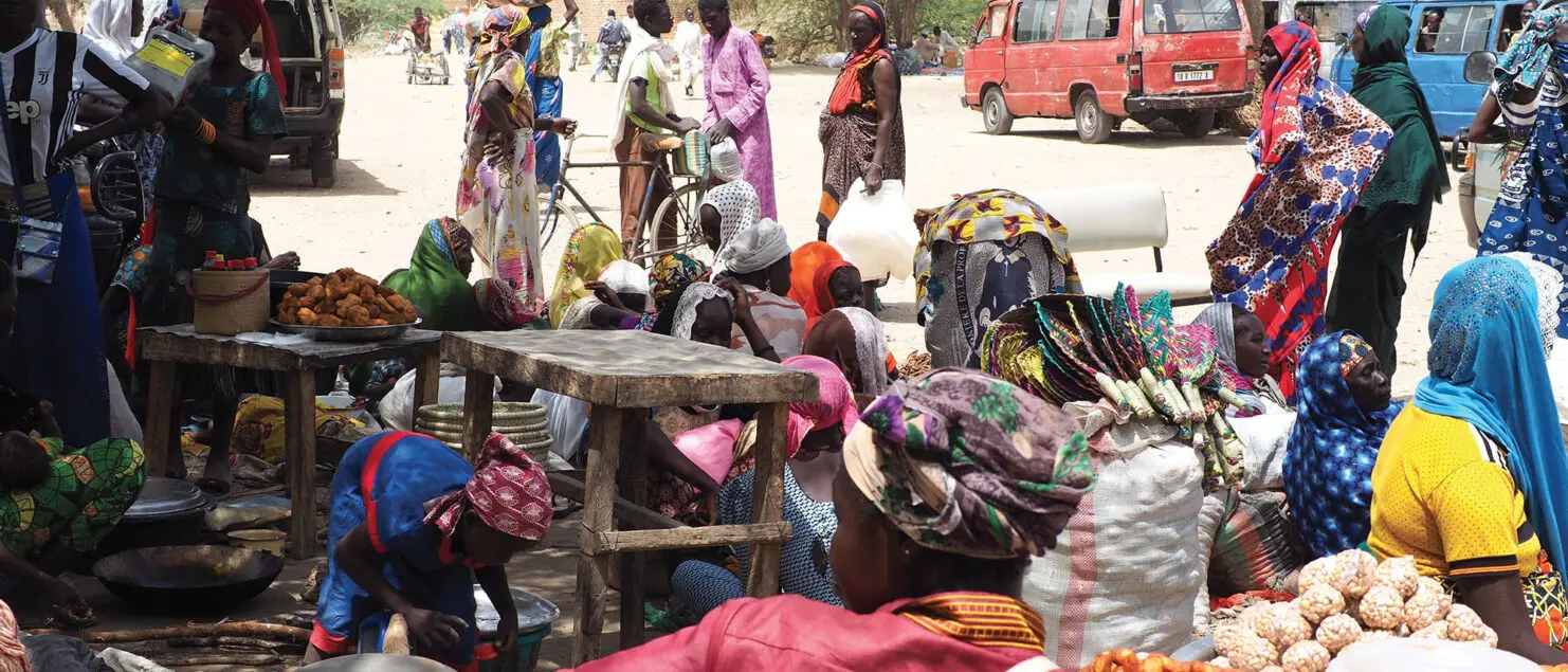 Un marché au Tchad. La présence de groupes ethniques en position transfrontalière génère parfois de l'instabilité.